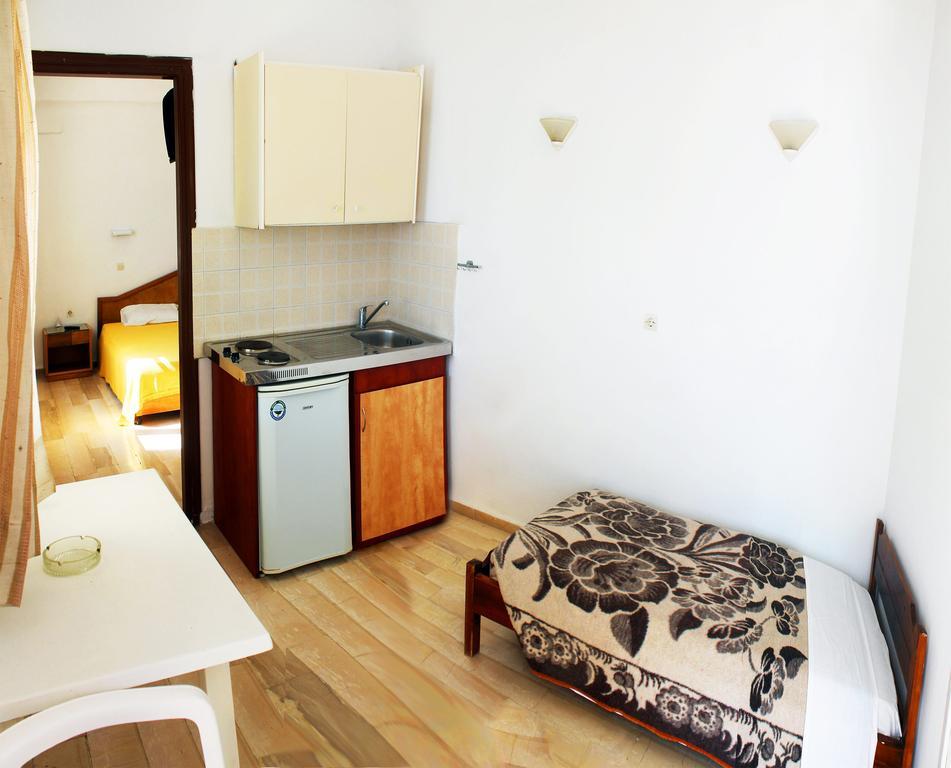Litharia Apartments Μπενίτσες Δωμάτιο φωτογραφία