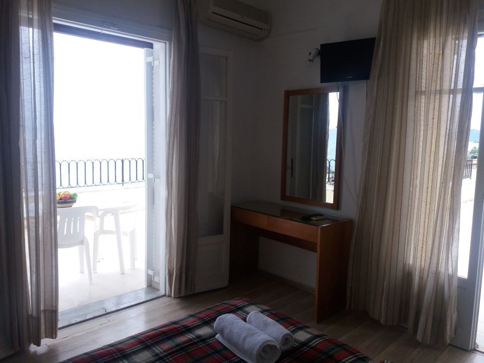 Litharia Apartments Μπενίτσες Εξωτερικό φωτογραφία